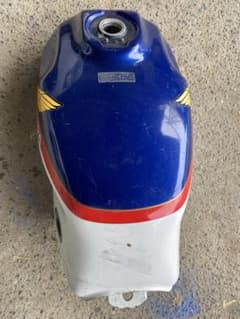 cbr400f タンクのサムネイル