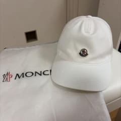 MONCLER ベースボールキャップ ホワイト - メルカリ