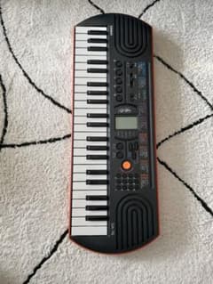 Casio SA-76 44鍵キーボードのサムネイル