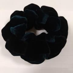 【未使用】acca アッカ ☆ ベルベットジュエル シュシュ 未使用】acca アッカ ☆ ベルベットジュエル シュシュ