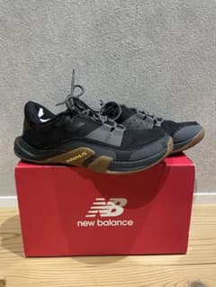 New Balance MINIMUS スニーカー 黒 メンズのサムネイル