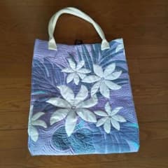 ハンドメイド　花柄キルティングトートバッグのサムネイル