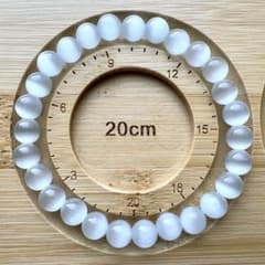 【浄化・癒し】ホワイトセレナイト 8mm 天然石 パワーストーン ブレスレットのサムネイル