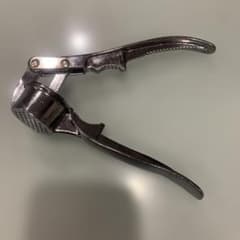 ステンレス製 ガーリックプレス 絞り器のサムネイル