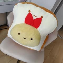 すみっコぐらし、すみっコパンきょうしつ、もちもち食パンぬいぐるみXLのサムネイル