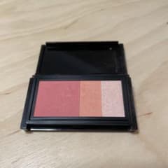 ADDICTION ブラッシュミックス　04 〈フェイスカラー〉チークのサムネイル