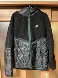 Nike フリースジャケット ボア　ジャケットXL ブラック/グリーンのサムネイル
