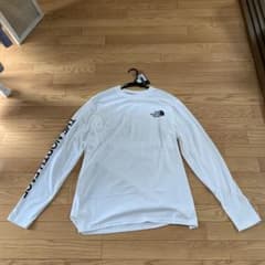 ノースフェイス 長袖 ロングTシャツ ロンT 袖ロゴ アームロゴ 白のサムネイル