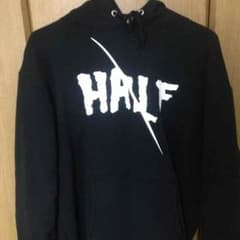 もるさん halfパーカーのサムネイル