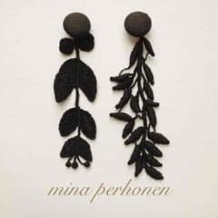 ことりンゴ♩様 専用✴︎ミナペルホネン✴︎forest paradeくるみボタンのサムネイル