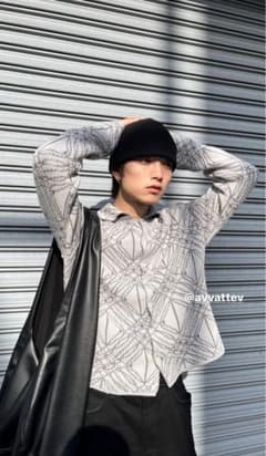 av vattev(Antonio vatteve)ニットのサムネイル