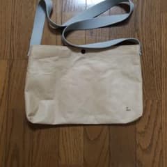 papack サコッシュのサムネイル