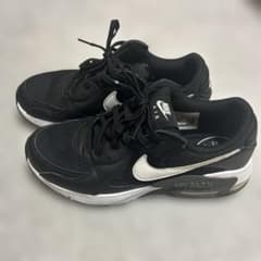 Nike エアマックス　エクシーのサムネイル