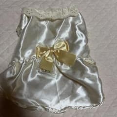 ペット用ドレスのサムネイル
