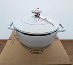 ストウブ Staub ワナべS Wa-NABE カンパーニュ 生涯保証付 新品 - メルカリ