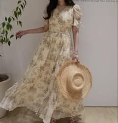 Rirandture 〈LAURA ASHLEYコラボ〉シアーラッフルワンピース - メルカリ