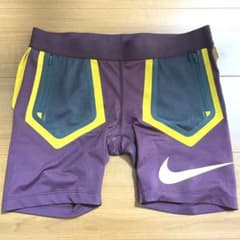 GYAKUSOU タイツのサムネイル