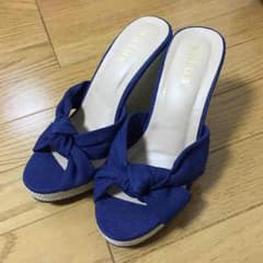 未使用 salusサルース サンダルLのサムネイル