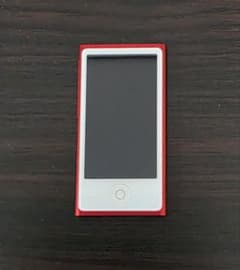 美品　Apple iPod nano レッド　第7世代 16GBのサムネイル