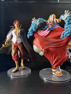 ワンピース一番くじ　新四皇　A賞シャンクス　D賞バギー　フィギュアのサムネイル