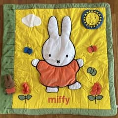 miffy ミッフィー プレイマット 身長計付きのサムネイル