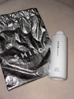 『新品』SHIRO バスオイル　サボン　200ml 巾着付きのサムネイル