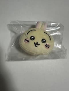 ちいかわ うさぎ ぬいぐるみマスコットのサムネイル