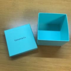 TIFFANY ティファニー 空箱のサムネイル
