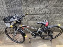 ブリヂストン ジュニア自転車 24インチ　CFJ47T　ヘルメットおまけのサムネイル