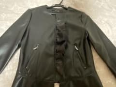 ZARA レザー調　ノーカラーアウターのサムネイル