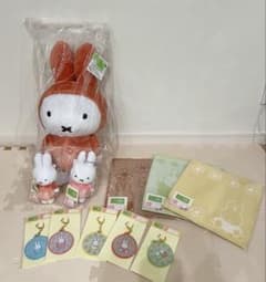 タイトーくじ ミッフィー 11点まとめ売り - メルカリ