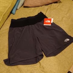 THE NORTH FACE フライトレーシングショーツのサムネイル