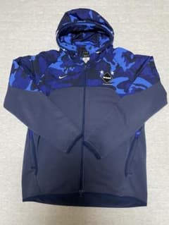 (り様専用)F.C.R.B  Bristol  ナイキ　パーカーのサムネイル