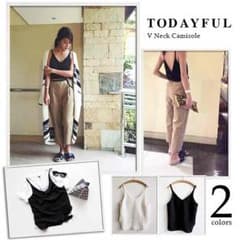 新品未使用todayful Vネックキャミソール blackのサムネイル