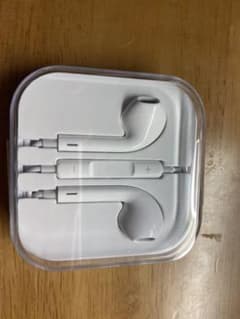 iPhone用 イヤホンのサムネイル