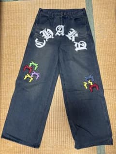 ガルフィー デニムパンツ 刺繍 - メルカリ