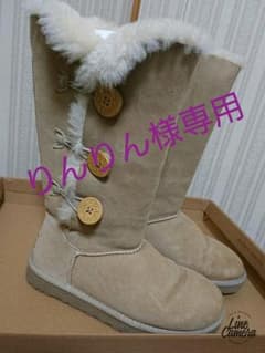専用☆UGG☆ ムートンブーツ ベイリーボタンのサムネイル