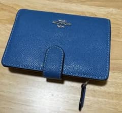 COACH 二つ折り財布 傷あり　ブルーのサムネイル