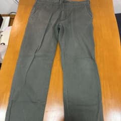 Real Standard グレー チノパンのサムネイル