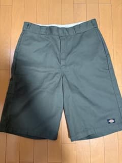 Dickies ディッキーズ ルーズフィット ハーフパンツ グリーンのサムネイル