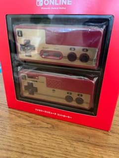 NintendoSwitch ファミリーコンピュータ コントローラーのサムネイル