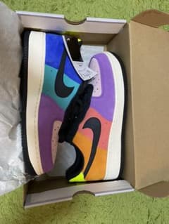 26.5cm NIKE AIR FORCE 1 '07 LV8 PRISMのサムネイル