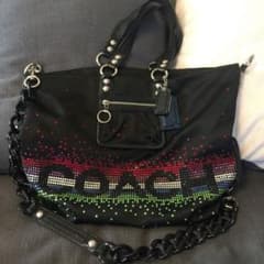 【専用】コーチ ショルダーバッグ ラメ ビッグバッグ☆旅行やちょっとしたお泊りのサムネイル