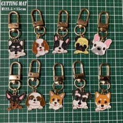 【激レア/全10種セット】犬 キーホルダー チャーム 大きめカニカン ひょっこり