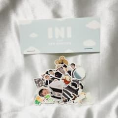 INI 1ST FAN MEETING フレークシールのサムネイル