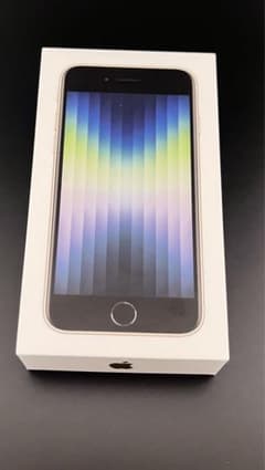 【最終値下】 iPhoneSE(第3世代) 64GB スターライトのサムネイル