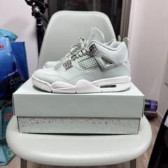 AIR JORDAN 4 ミントグリーン ウィメンズ27.5 - メルカリ