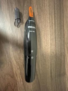 PHILIPS Series 1000 鼻毛・耳毛カッター 本体 - メルカリ
