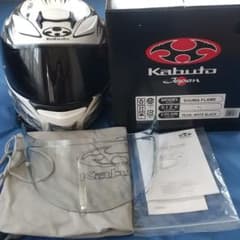 【美品】Kabuto Shuma Flame XL パールホワイトブラックのサムネイル