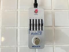 MOOER Graphic B / ベース用グラフィックEQのサムネイル